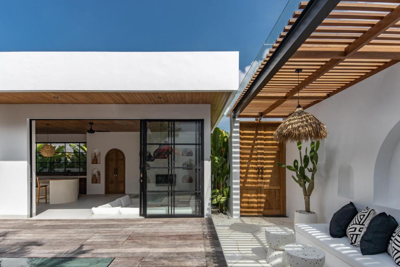 The Young Villas - Canggu Dış mekan fotoğraf